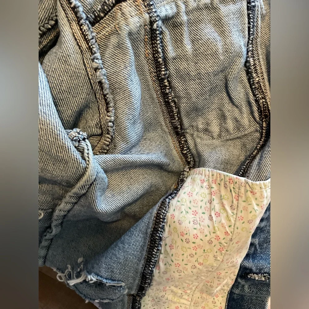 Girls Large Women’s‎ XS Duck Head Distressed Denim Jacket